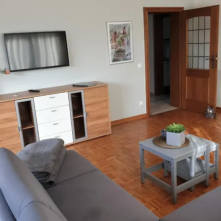 Eulenturm Apartamento *